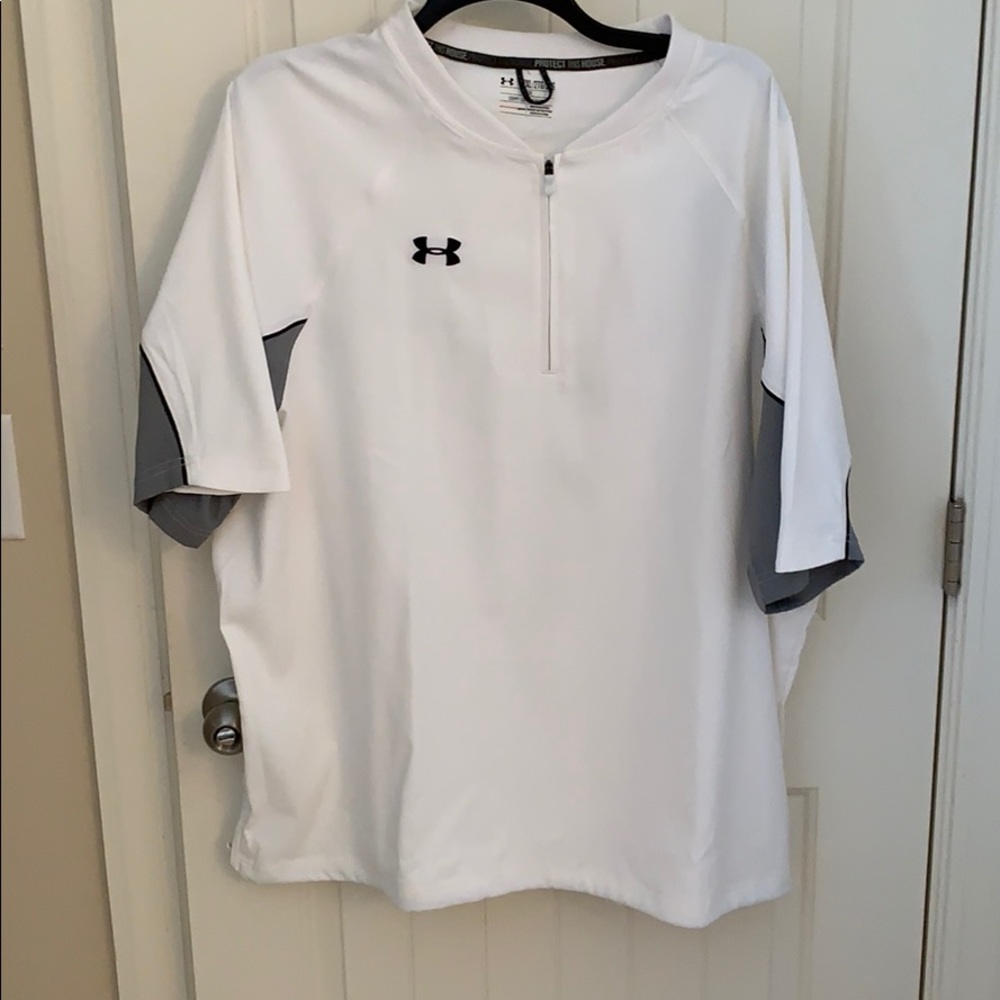 Under Armour loose gear white 1/4 zip pullover XXL